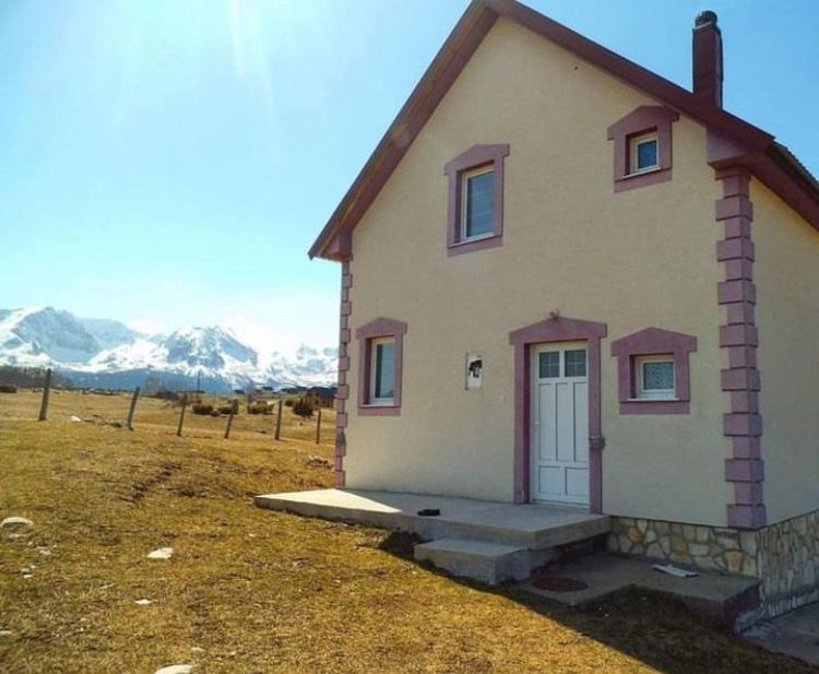 זבליאק Guest House Nena מראה חיצוני תמונה
